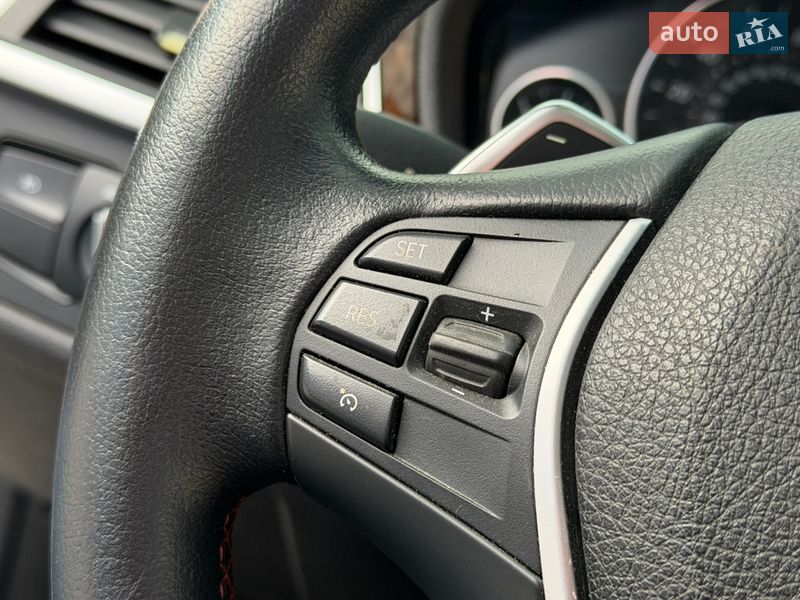 Седан BMW 3 Series 2016 в Одессе