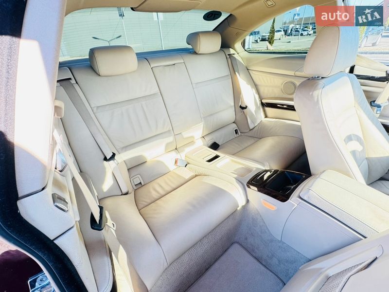 Купе BMW 3 Series 2007 в Киеве
