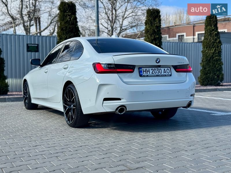 Седан BMW 3 Series 2024 в Одессе