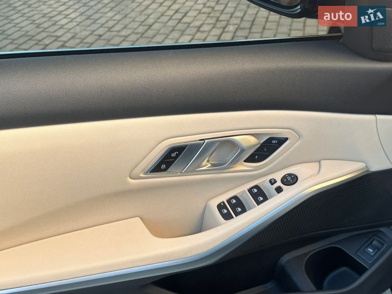 Седан BMW 3 Series 2020 в Виннице