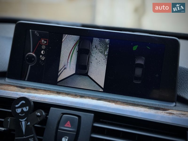 Седан BMW 3 Series 2013 в Львове