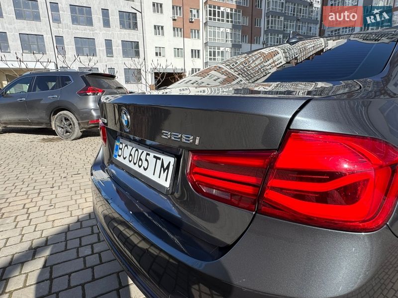 Седан BMW 3 Series 2016 в Ивано-Франковске