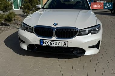 Седан BMW 3 Series 2022 в Хмельницком