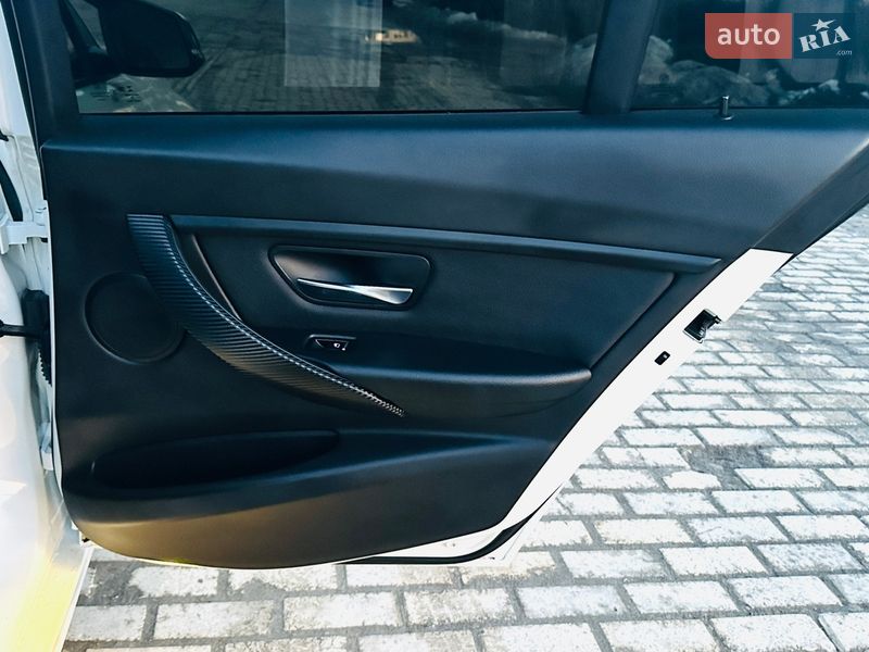 Седан BMW 3 Series 2018 в Белой Церкви