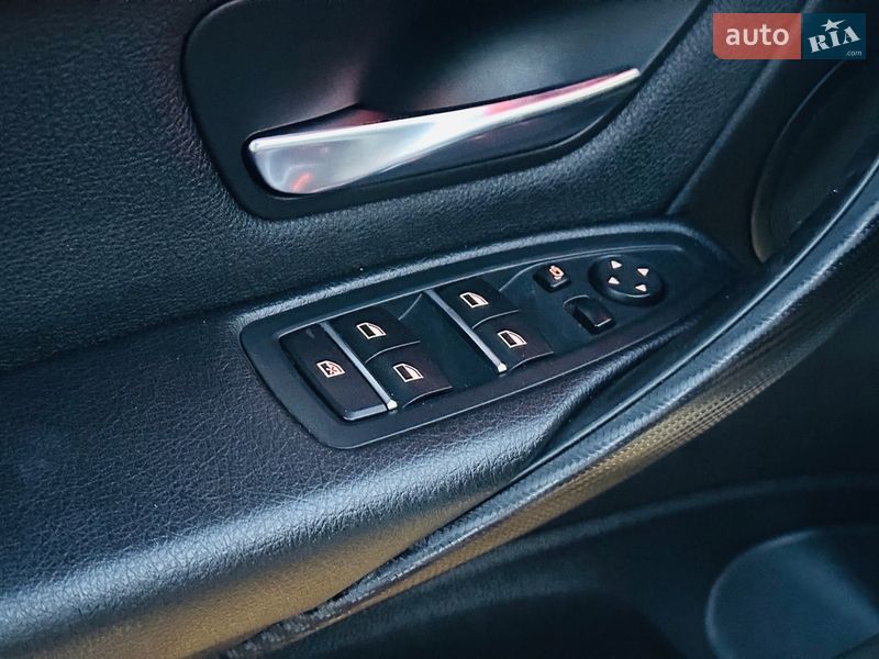 Седан BMW 3 Series 2018 в Белой Церкви