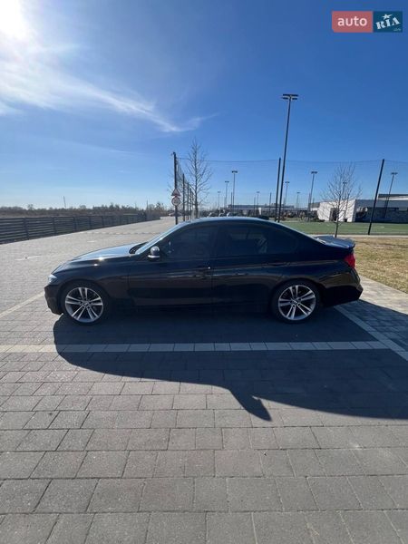 Седан BMW 3 Series 2012 в Мукачево