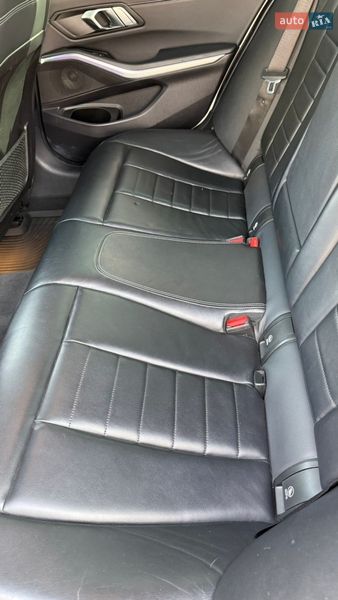 Седан BMW 3 Series 2019 в Запорожье