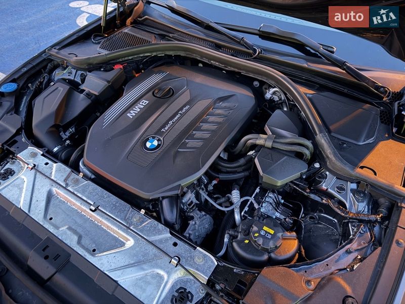 Седан BMW 3 Series 2019 в Киеве