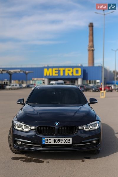 Седан BMW 3 Series 2016 в Львове