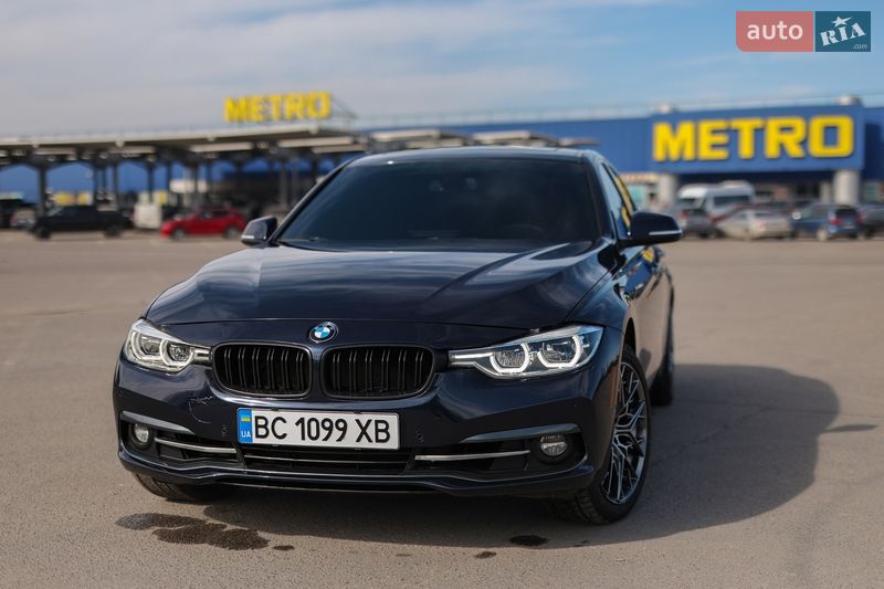 Седан BMW 3 Series 2016 в Львове