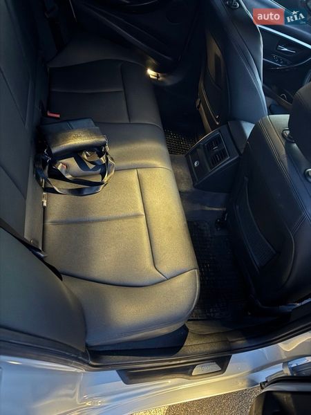 Седан BMW 3 Series 2016 в Киеве