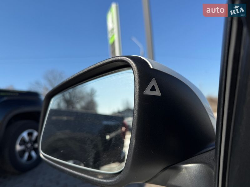 Седан BMW 3 Series 2018 в Житомире