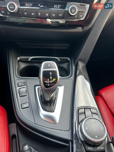 Седан BMW 3 Series 2016 в Барышевке