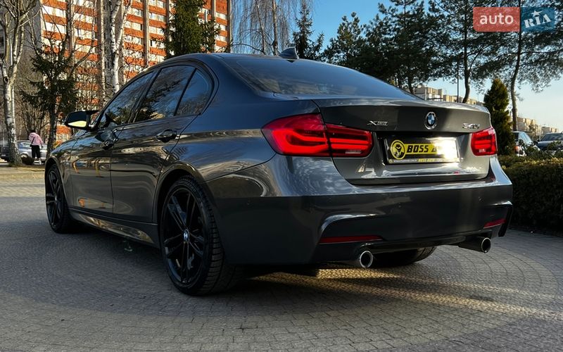 Седан BMW 3 Series 2018 в Львове