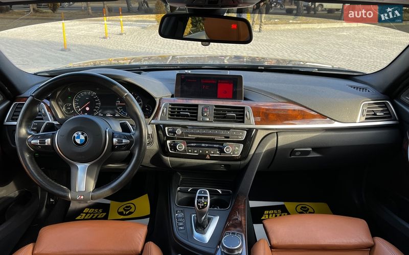 Седан BMW 3 Series 2018 в Львове