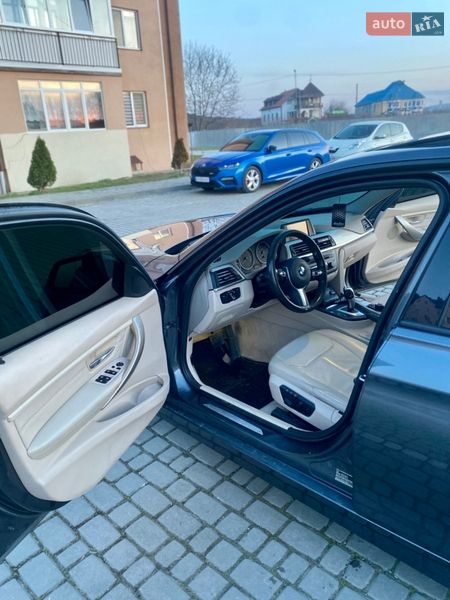 Седан BMW 3 Series 2012 в Мукачево