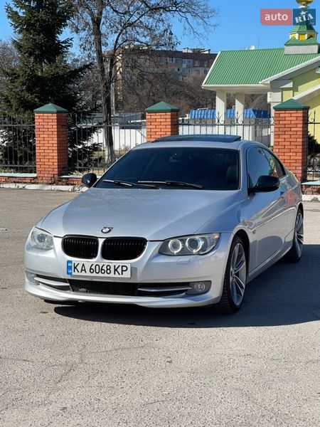 Купе BMW 3 Series 2011 в Днепре