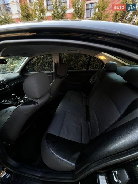 Седан BMW 3 Series 2002 в Ужгороде