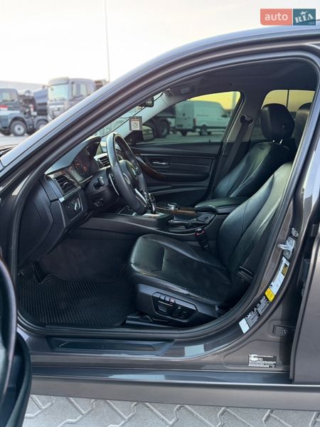 Седан BMW 3 Series 2013 в Черновцах