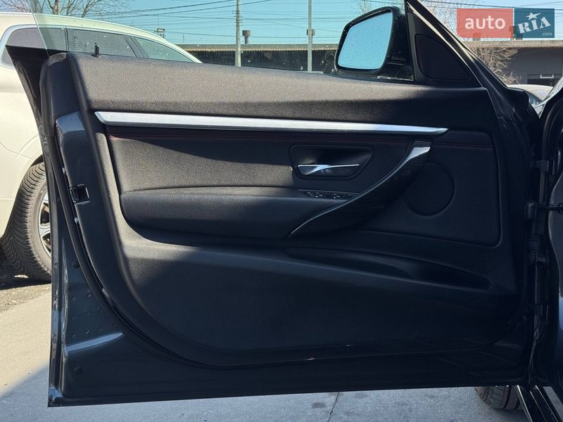 Седан BMW 3 Series 2017 в Ровно