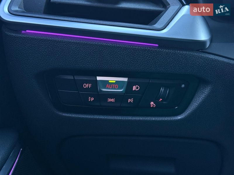 Седан BMW 3 Series 2019 в Виннице