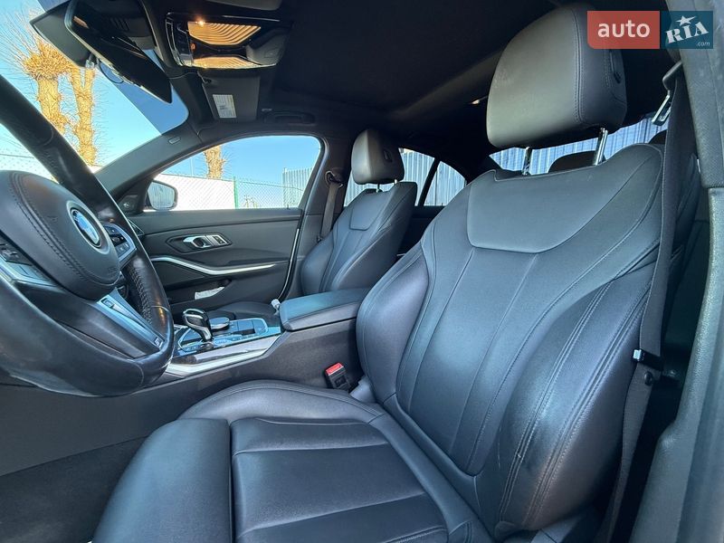 Седан BMW 3 Series 2019 в Виннице
