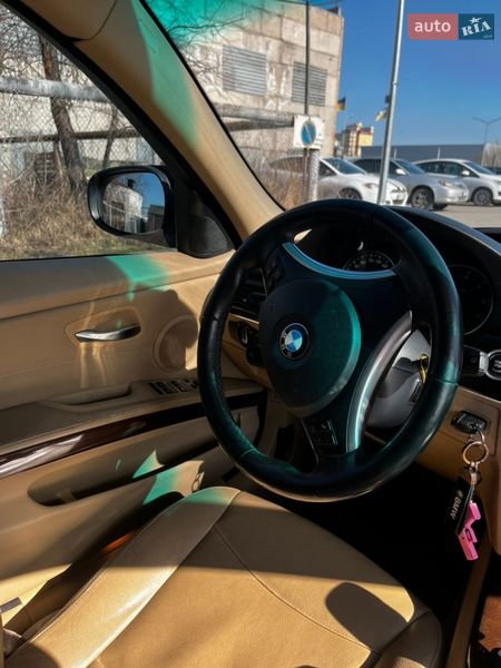 Седан BMW 3 Series 2010 в Киеве фото 12 Седан BMW 3 Series 2010 в Киеве