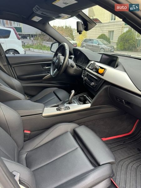 Седан BMW 3 Series 2013 в Ровно