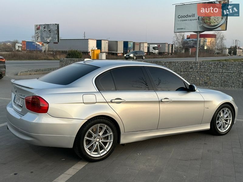 Седан BMW 3 Series 2006 в Мукачево