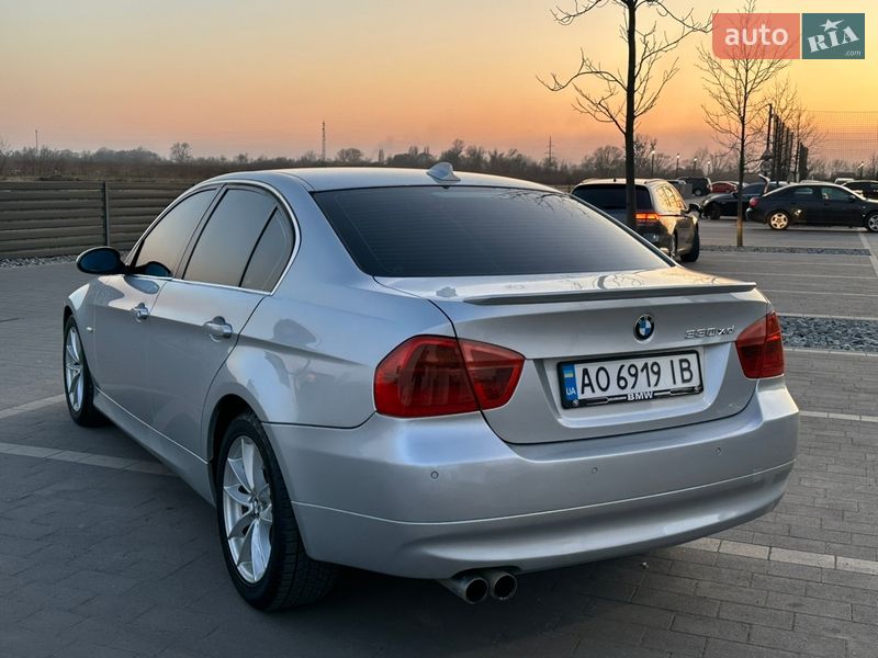 Седан BMW 3 Series 2006 в Мукачево