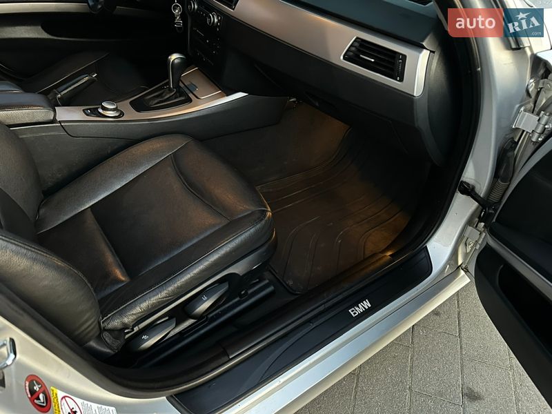 Седан BMW 3 Series 2006 в Мукачево