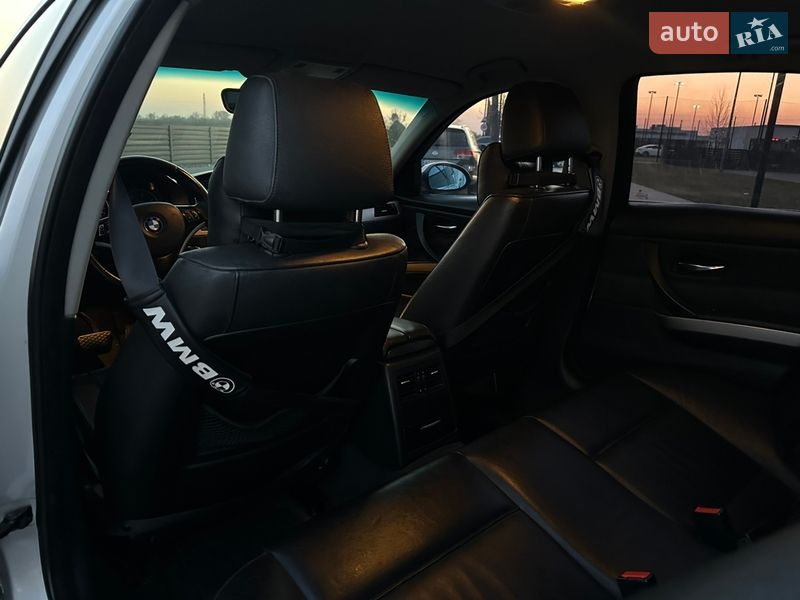 Седан BMW 3 Series 2006 в Мукачево
