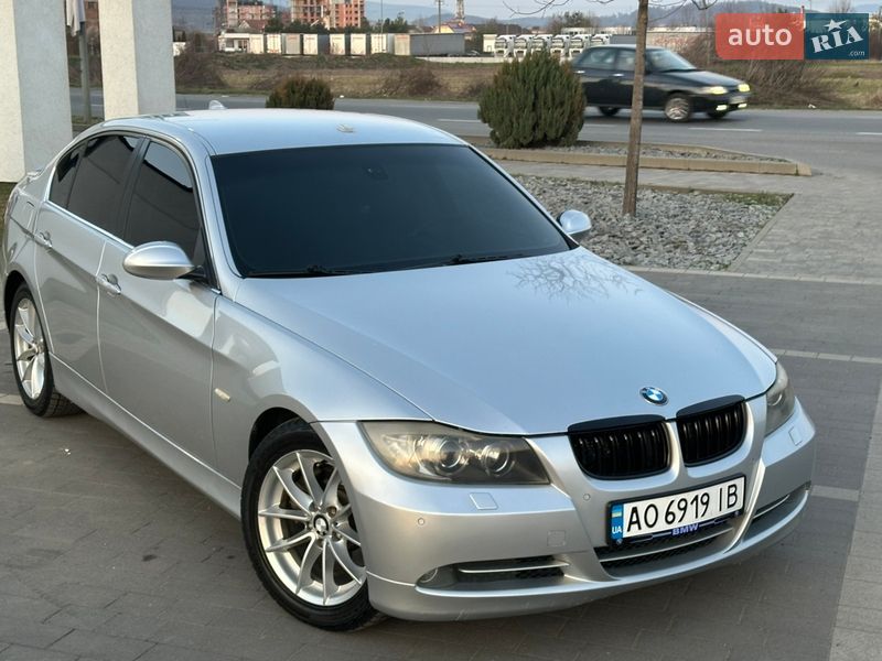 Седан BMW 3 Series 2006 в Мукачево