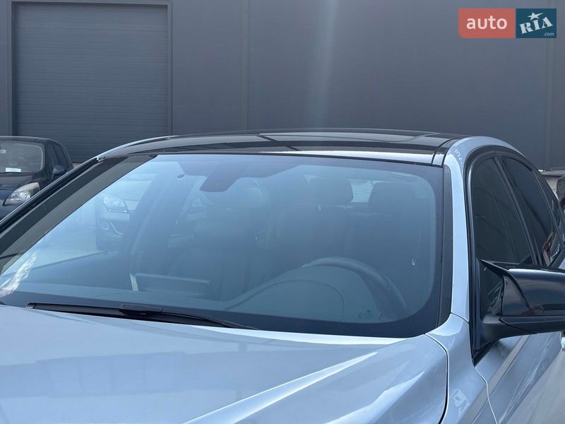 Седан BMW 3 Series 2016 в Львове фото 14 Седан BMW 3 Series 2016 в Львове