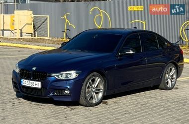 Седан BMW 3 Series 2016 в Полтаве