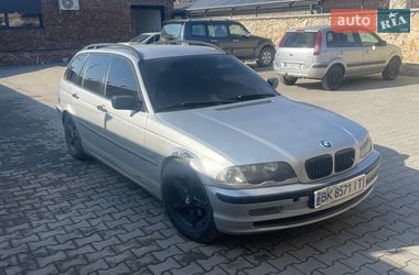 Универсал BMW 3 Series 2001 в Ровно