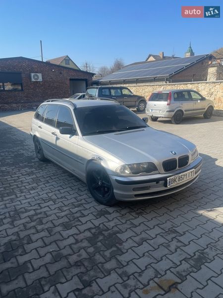 BMW 3 Series 2001
