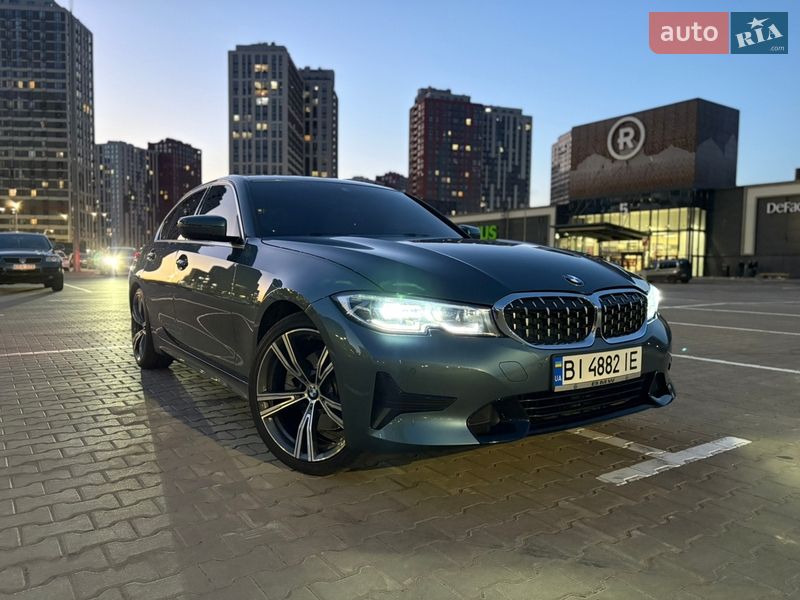 Седан BMW 3 Series 2021 в Києві