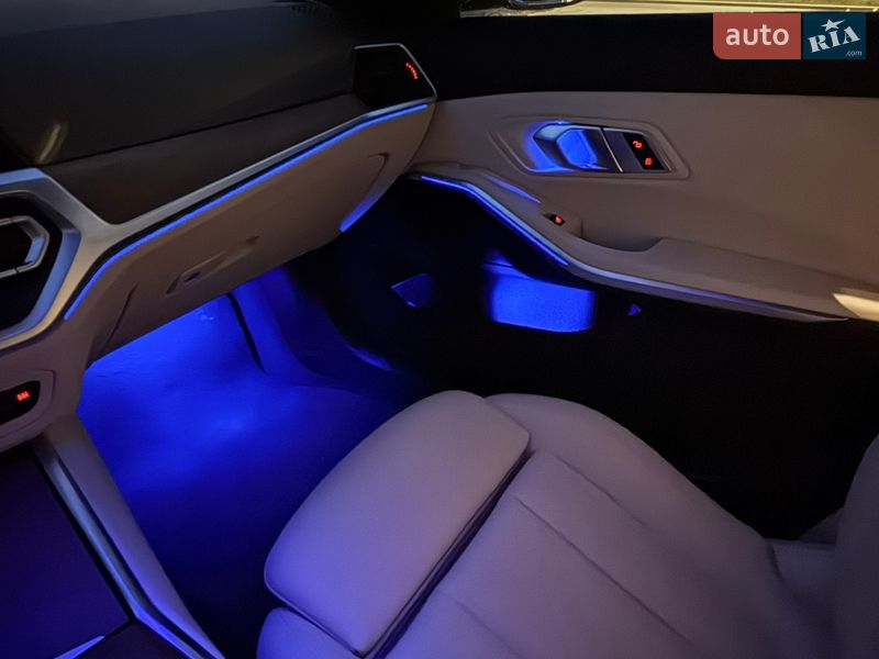Седан BMW 3 Series 2021 в Києві