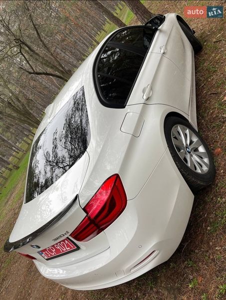 Седан BMW 3 Series 2016 в Николаеве фото 3 Седан BMW 3 Series 2016 в Николаеве