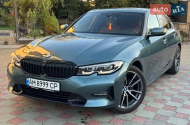 Седан BMW 3 Series 2019 в Звягелі