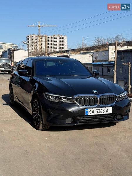 BMW 3 Series 2021
