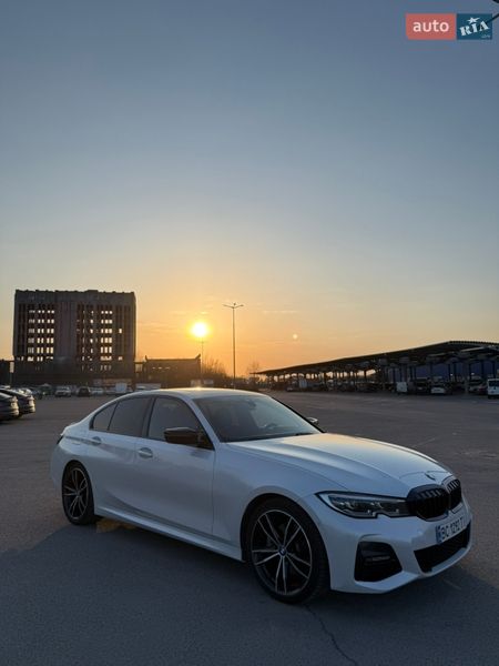 Седан BMW 3 Series 2020 в Львове