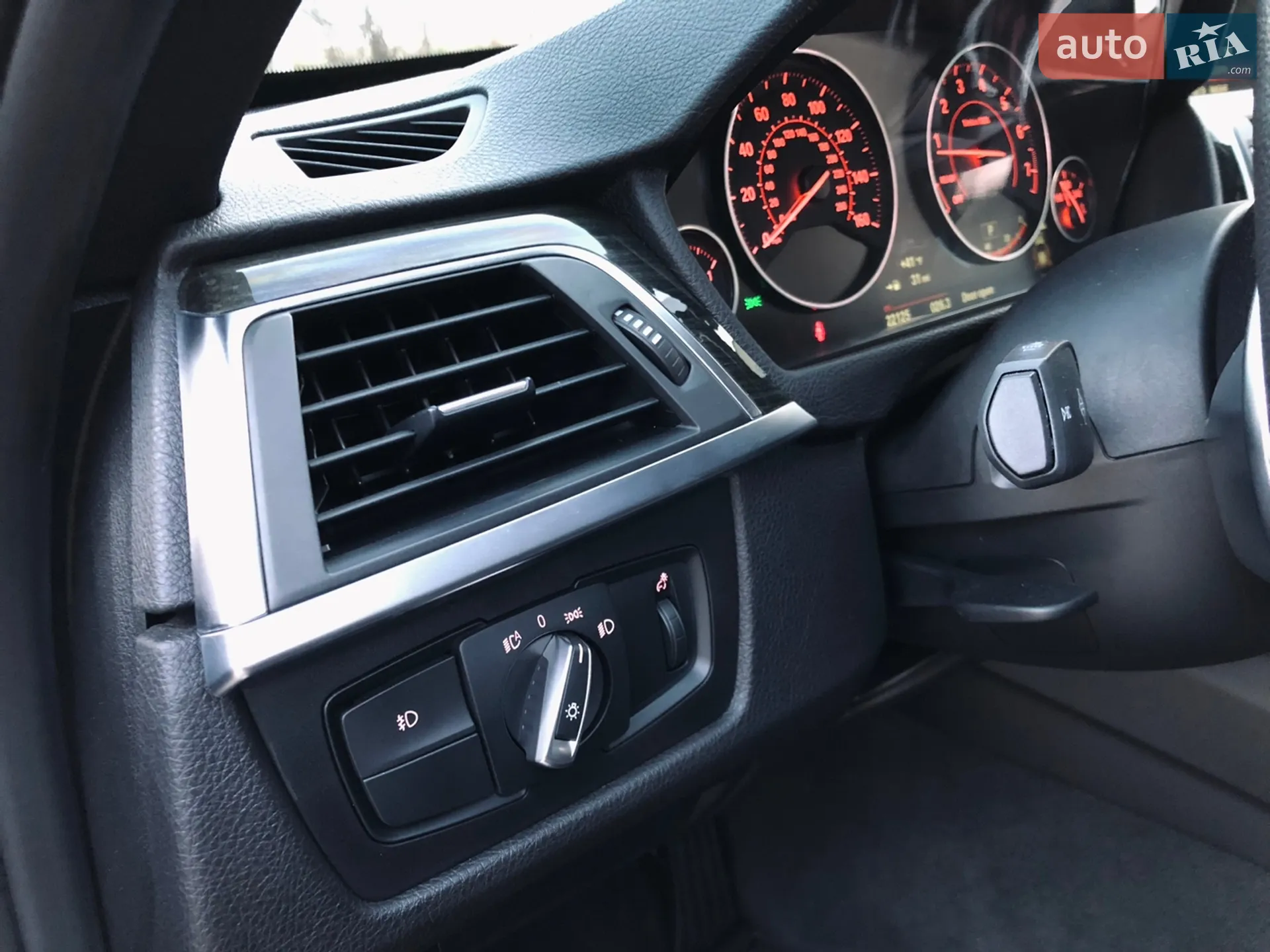 2018 BMW 3er - мініатюра 21