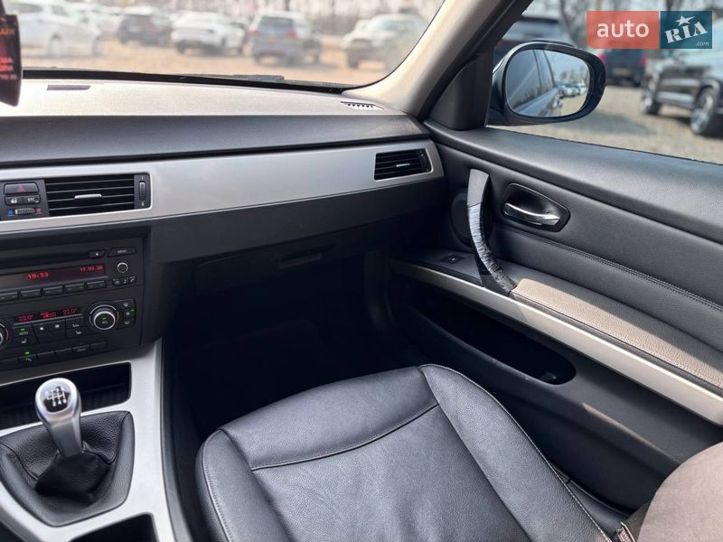 Универсал BMW 3 Series 2010 в Коломые