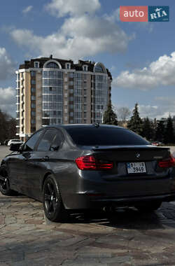 Седан BMW 3 Series 2013 в Кременчуге