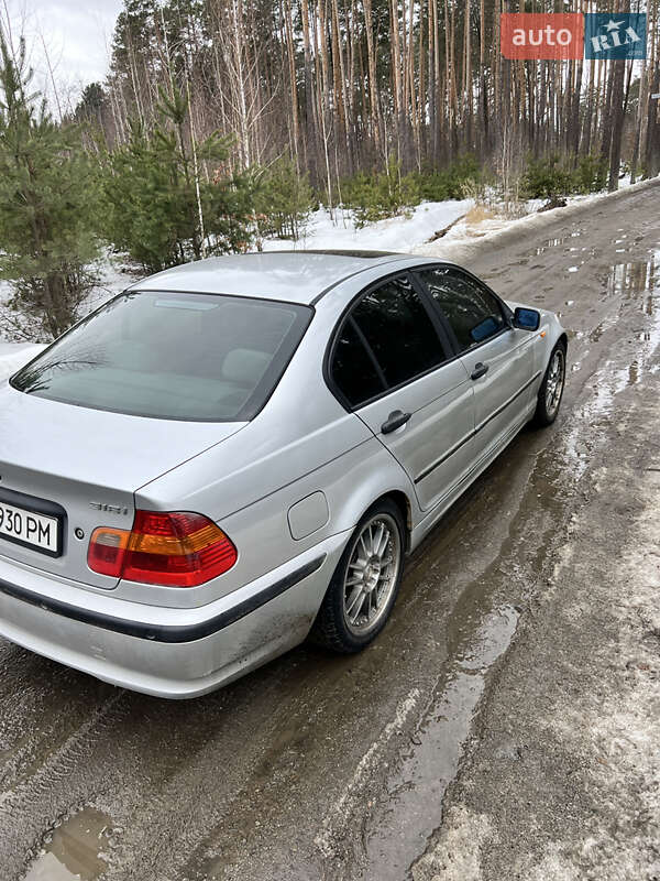 Седан BMW 3 Series 2002 в Киеве
