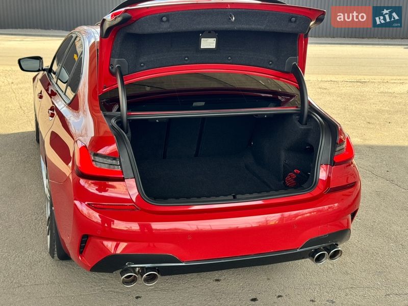 Седан BMW 3 Series 2020 в Киеве