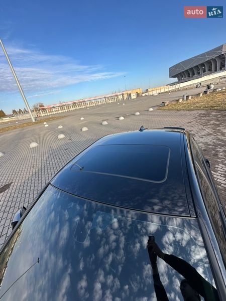 Седан BMW 3 Series 2015 в Львове