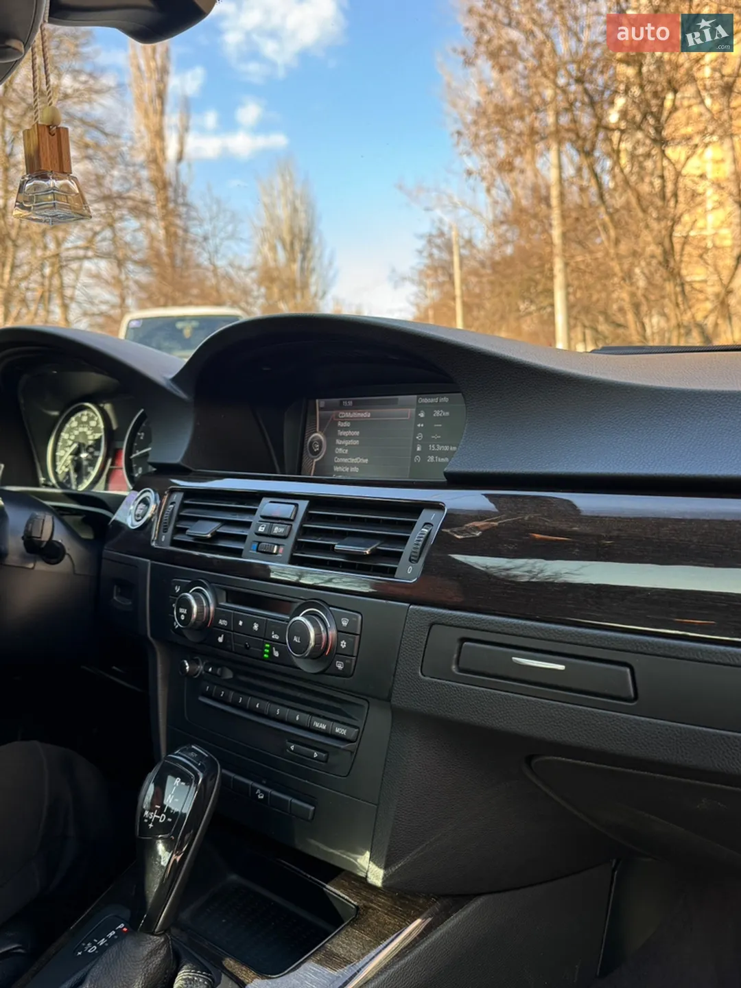 2011 BMW 3er - мініатюра 14